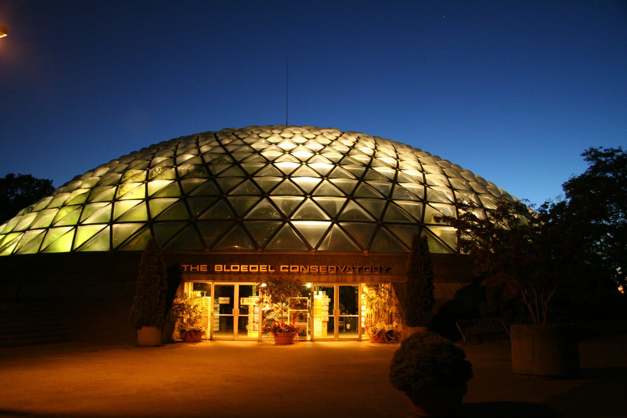 The Bloedel Conservatory dome at the summit of Queen Elizabeth Park in Vancouver — a domed glass tropical greenhouse on Little Mountain.